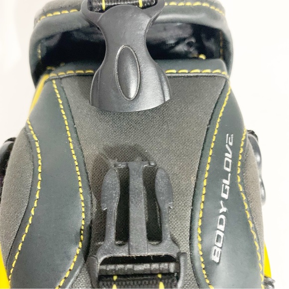 Body Glove Sport Heavy Duty Compact Camera Case Bag Faux Leather and Neoprene - Picture 10 of 14